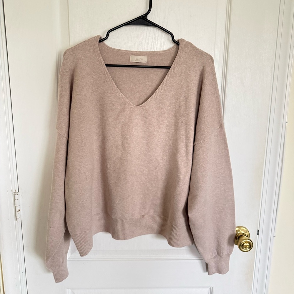 nuuds Women's Soft Beige V-Neck Sweater - Picture 2 of 6